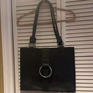 Chic Black Leather Shoulder Bag
